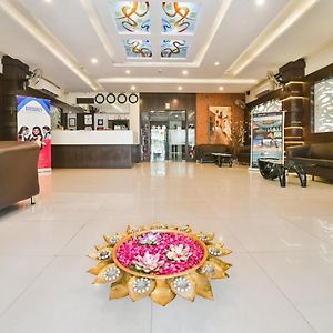 Hotel Flowers Inn